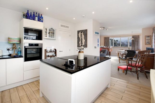 4 Windward Lane, Dawlish photo 2