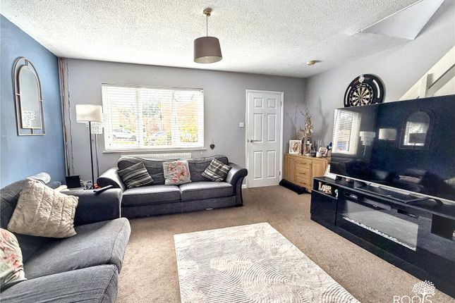29, Billington Way, Thatcham photo 2