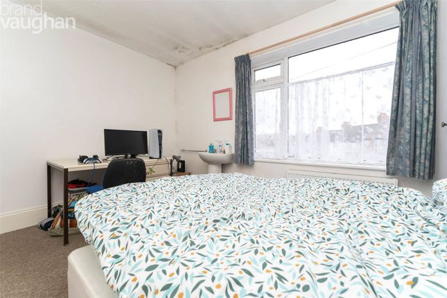 End terrace house to rent in Ladysmith Road, Brighton, East Sussex