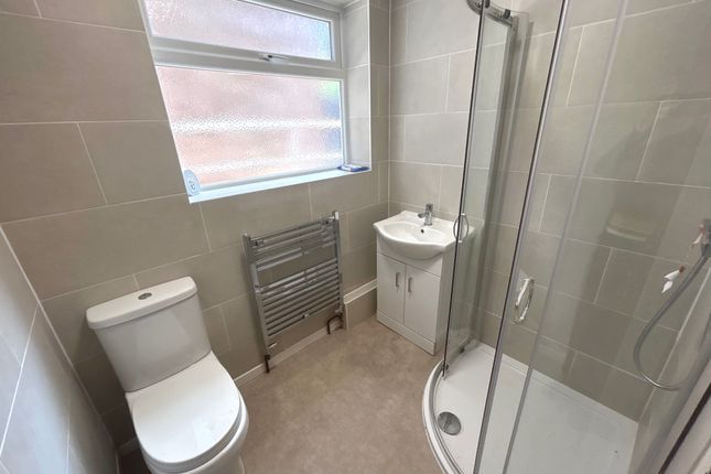 105, Birmingham photo 4