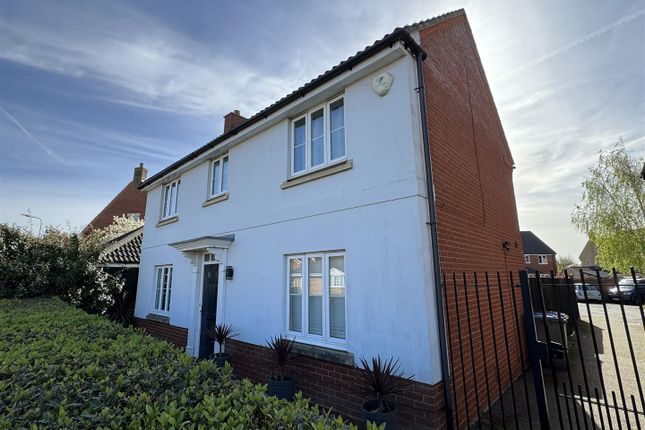 Detached house for sale in Ropes Drive, Grange Farm, Ipswich