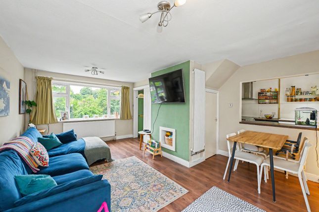 56 Halton Wood Road, Wendover, Buckinghamshire photo 4