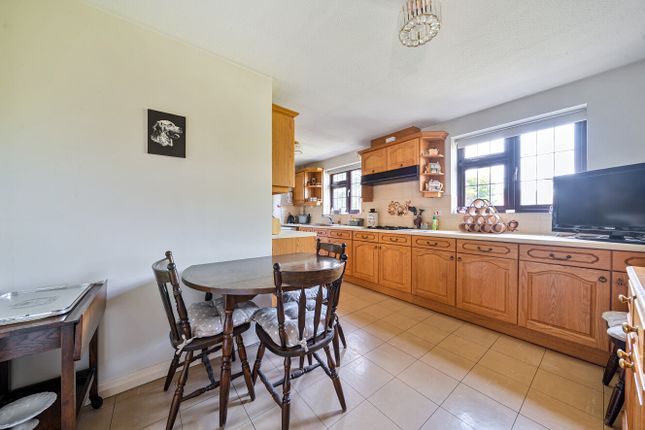 26, Beechwood Rise, Chislehurst photo 4