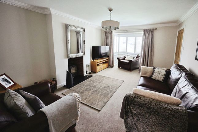 20, Rectory Gardens, Crook photo 2