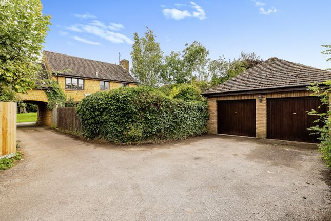 Detached house for sale in The Dairyground, Banbury
