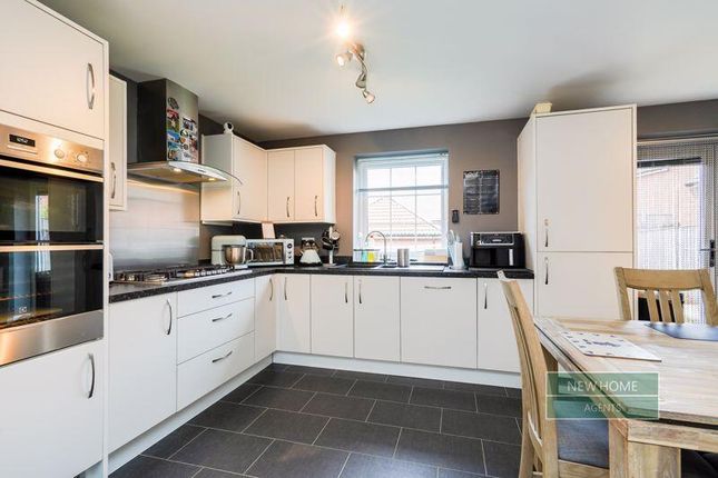24, Nightingale Drive, Whitby photo 3