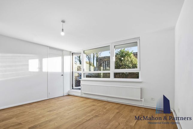 54, Millender Walk, London photo 4
