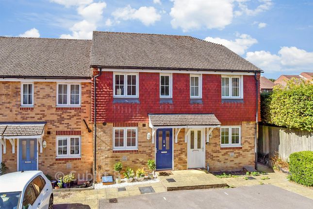 2-bed terraced on 14, Garland Close, Petworth, £320,000