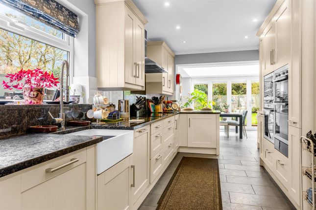 2 Rose Meadow, Dassels, Ware photo 4