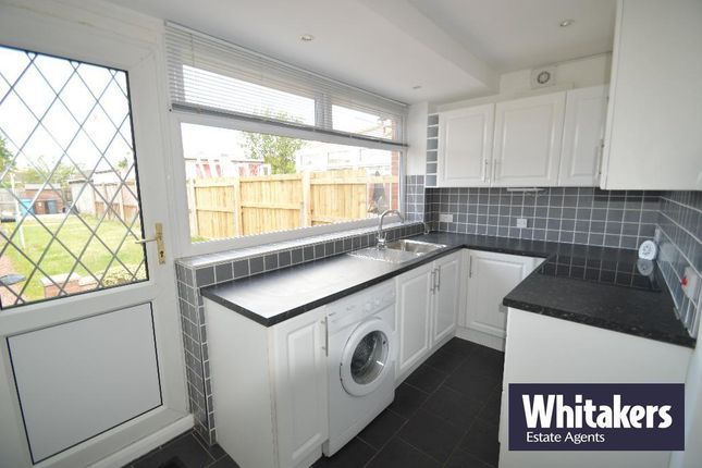 Terraced house to rent in Hotham Road South, Hull