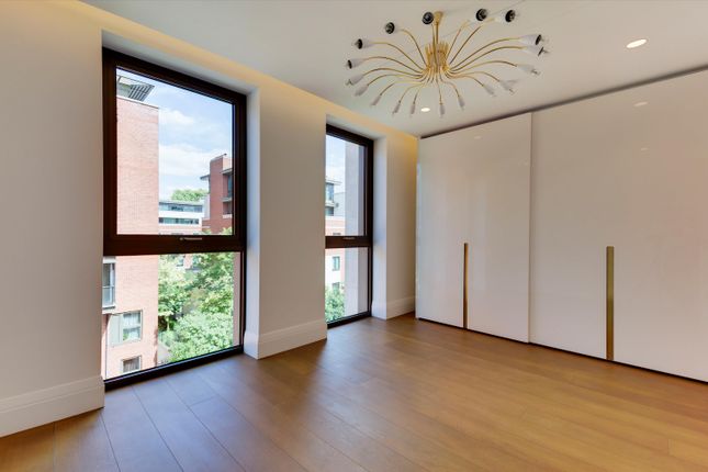6, Holland Park Villas, London photo 3