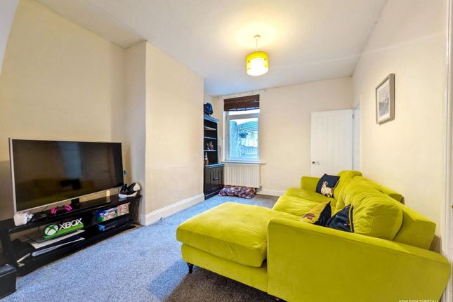 6, Northumberland Street, Workington photo 4