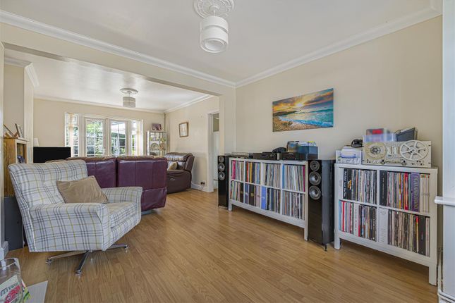 125, Raeburn Road, Sidcup photo 2