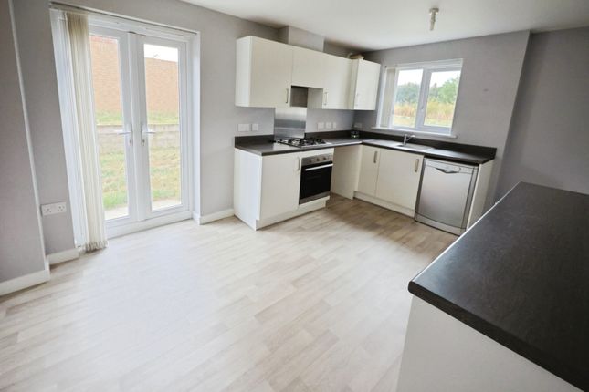 7, Maling Close, Bishop Auckland photo 4