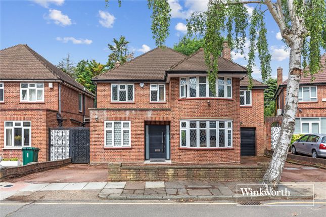 Thumbnail Detached house for sale in Kingswood Park, Finchley, London
