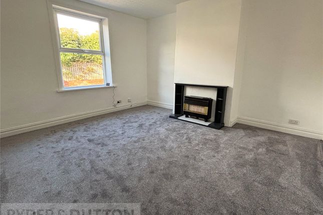 84, Scar Lane, Huddersfield photo 3