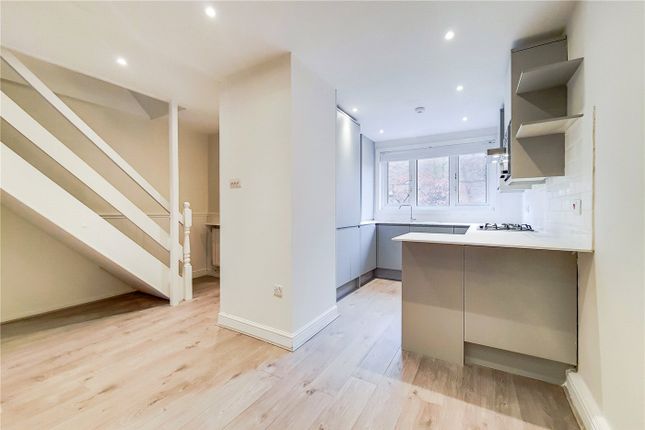 Thumbnail Terraced house to rent in Goodinge Close, Caledonian Rd