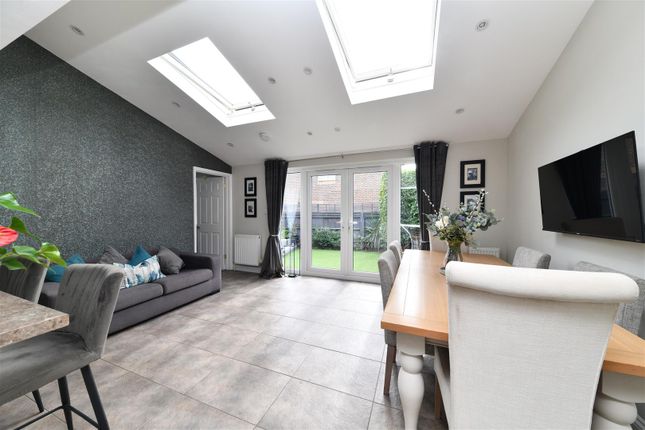 15, Jupiter Gate, Stevenage photo 4