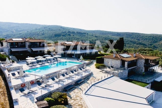 Hotel/guest house for sale in Afissos, Magnesia, Greece