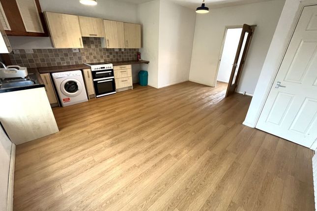 83a, High Street, BEDFORD photo 3