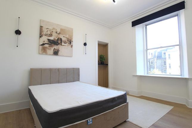Aberdeen photo 3