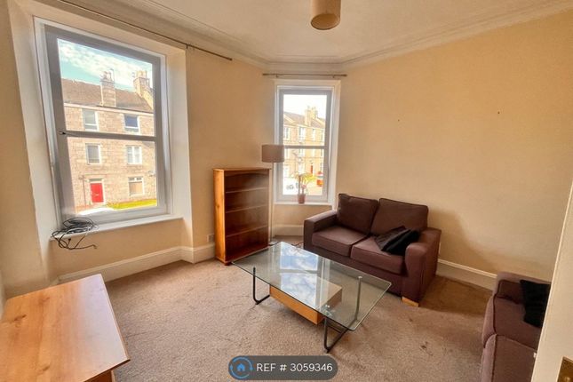 First Floor Right Flat, Holburn St, Aberdeen photo 2