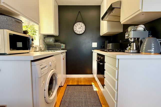 4, The Art House, Milford Road, Lymington photo 4