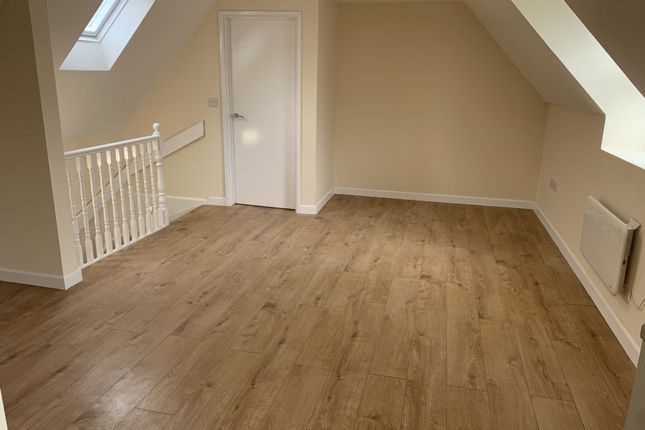 Flat 3, 62 High Street, Cambridgeshire photo 4