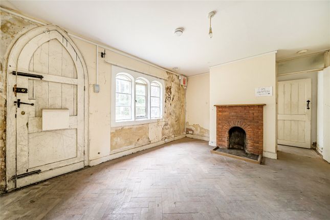 Orchard Cottage,, Wisley Lane, Surrey photo 4