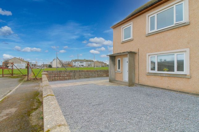 51, Crown Terrace, Port Gordon photo 2
