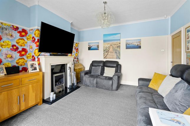 42, Bolton Grove, Hartlepool photo 3