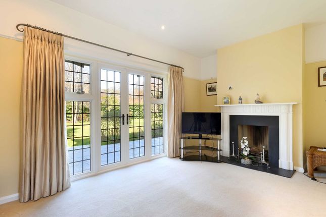 55, Ledborough Lane, Beaconsfield photo 3