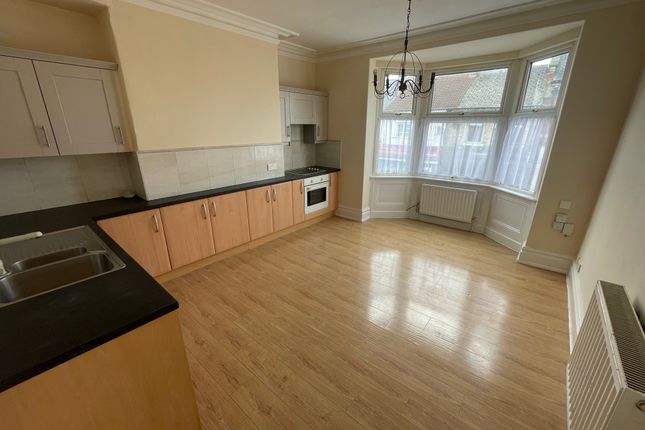 92A, Victoria Road, Darlington photo 2