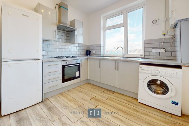 615B, High Road Leyton, London photo 2