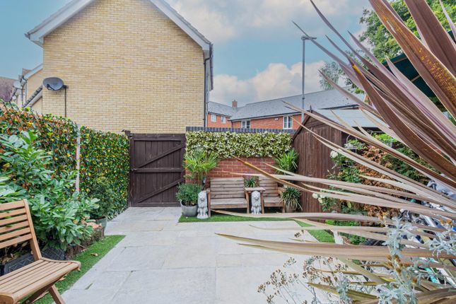 Mill Road, Colchester CO4, 3 bedroom end terrace house for sale ...