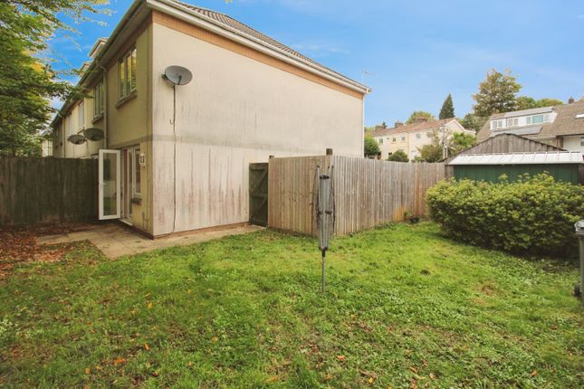 1 Pond Head Court,, Eirene Terrace, Bristol photo 2