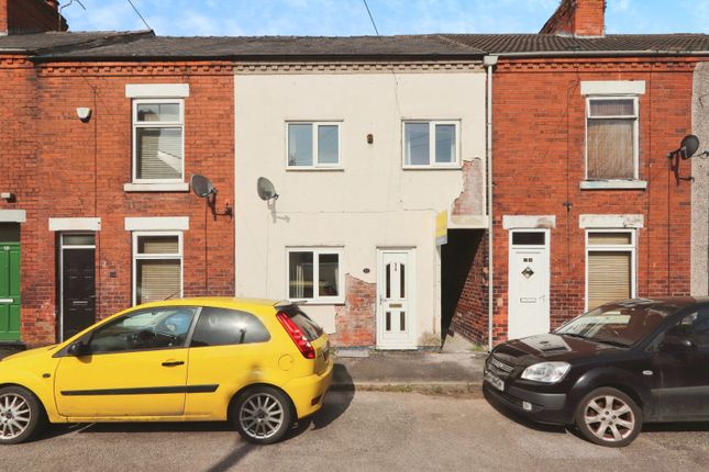 Thumbnail Terraced house for sale in New Street, Chesterfield, Derbyshire