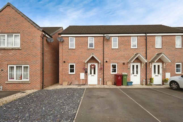 End terrace house for sale in Turnstone Drive, Scunthorpe