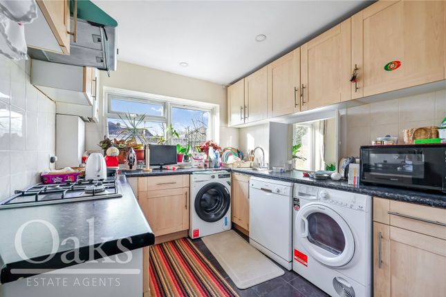 12, Kempshott Road, London photo 4