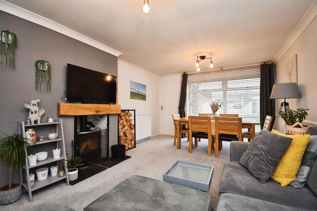 3, Willow Court, Willerby photo 2