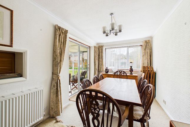 8 Bream Close, Marlow photo 3