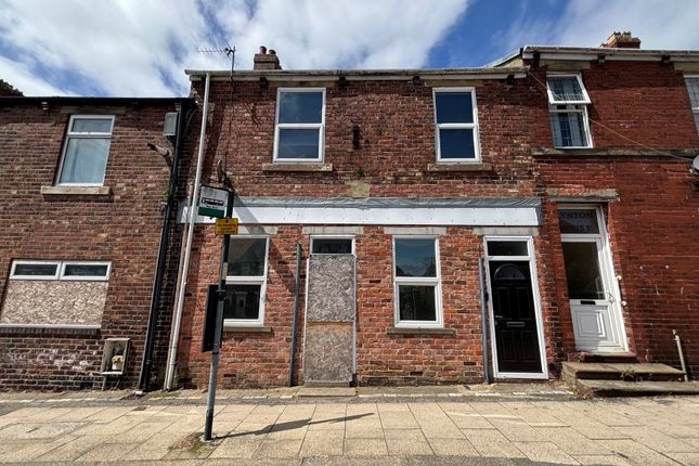 2-bed flat on 32 Woods Terrace, Murton, Seaham, £20,000