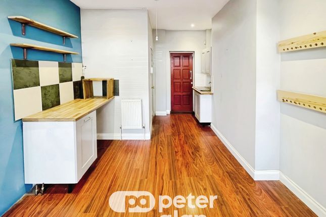 178a, CARDIFF photo 2