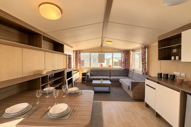 3-bed caravan on Harts Holiday Park, Isle of Sheppey, £28,995