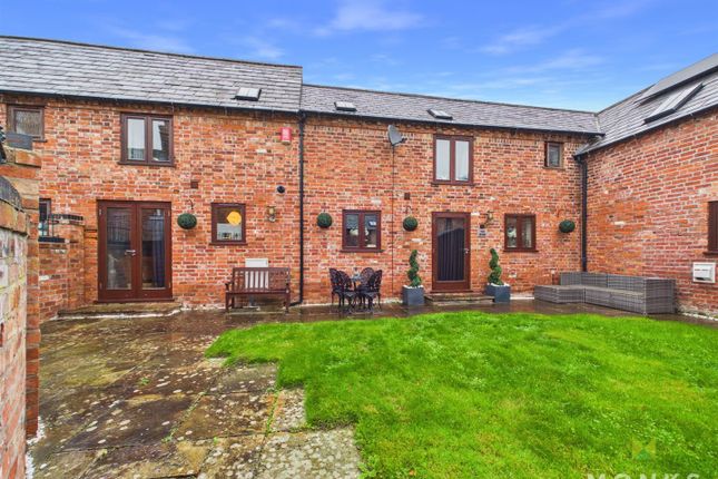 2-bed house on Shrewsbury Road, Shrewsbury, £250,000