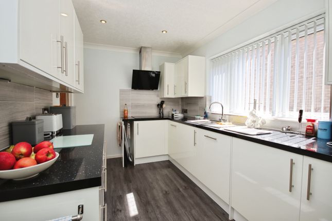 10, Jensen Road, Lincoln photo 3