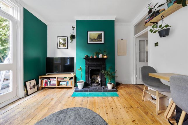 63, Winns Terrace, Walthamstow photo 4