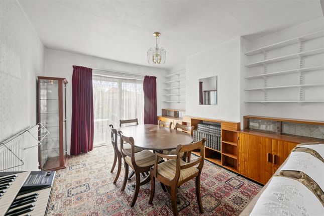 43, Barnhill Road, Hayes photo 5