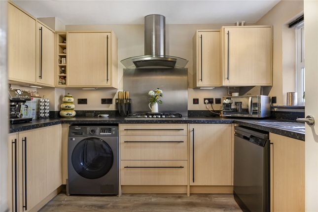58, Conqueror Drive, Kent photo 4