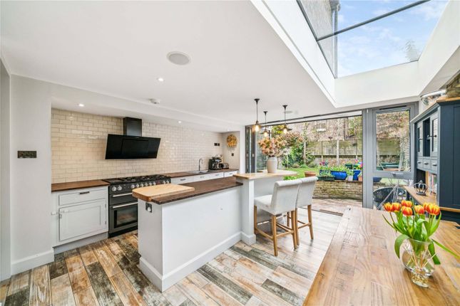 32, Skelbrook Street, London photo 2